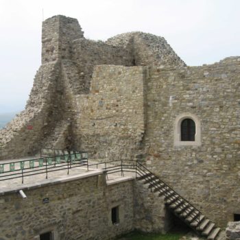 Cetatea_Neamtului56-350x350-1