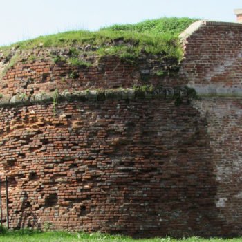 cetatea-orade2-350x350-1