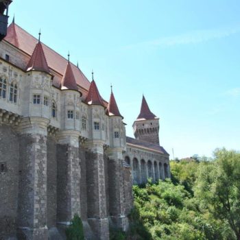 22042081_312829012527215_6511542086700024126_o-350x350