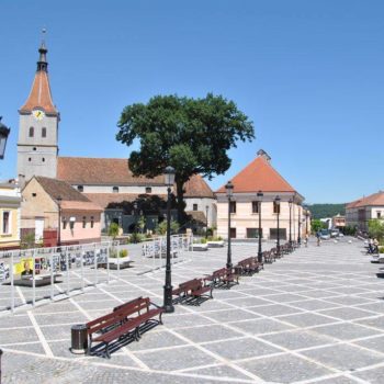 22180139_314926415650808_294879657298663022_o-350x350