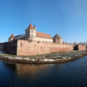 27024300_361434391000010_6522821450758669871_o-350x350