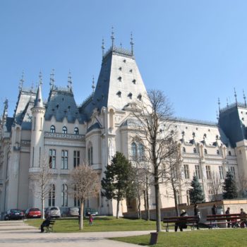 28700771_379142632562519_847702398697901842_o-350x350