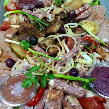 29214019_380423669101082_2537126557232230878_n-350x350