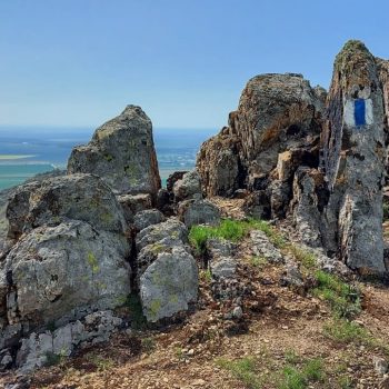 muntii_macinului1-350x350