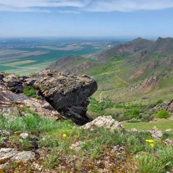 muntii_macinului8-350x350