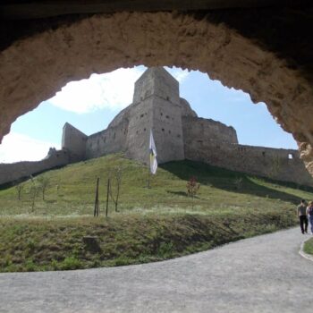 cetatea_rupea3-350x350