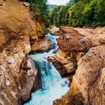 Cascada-Putnei-350x350