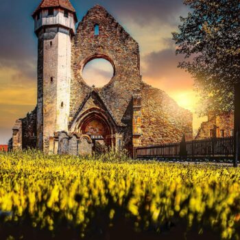 Mănăstirea-Cârţa-350x350