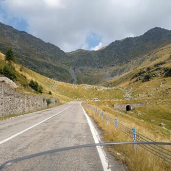 moto_Transfagarasan10-350x350