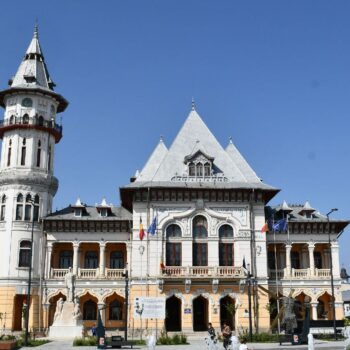 palatul_comunal3-350x350