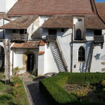 excursii_biserici10-350x350