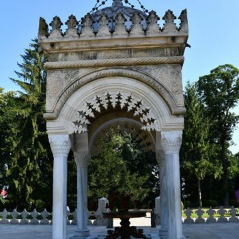 curtea_de_arges1-1-350x350